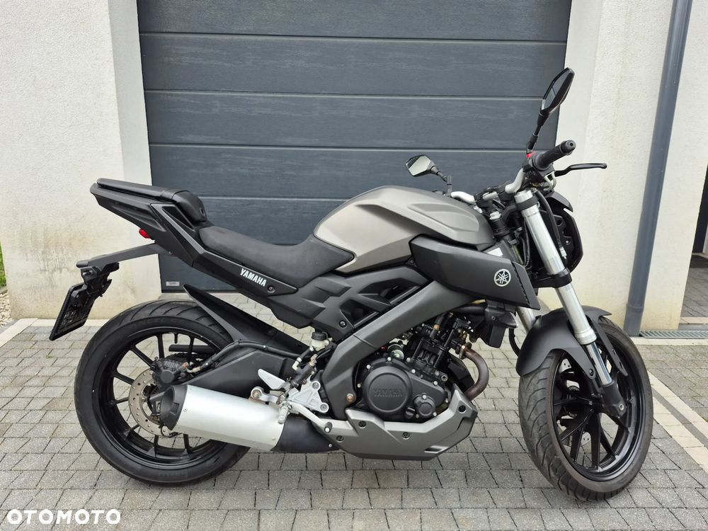 Yamaha MT - 5