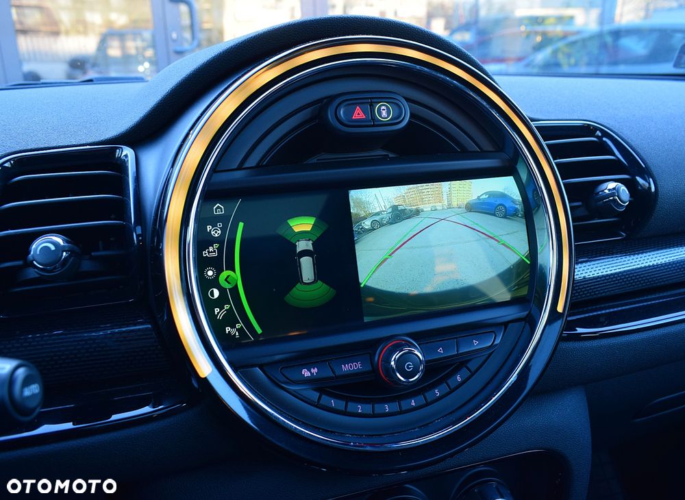 MINI Clubman - 12