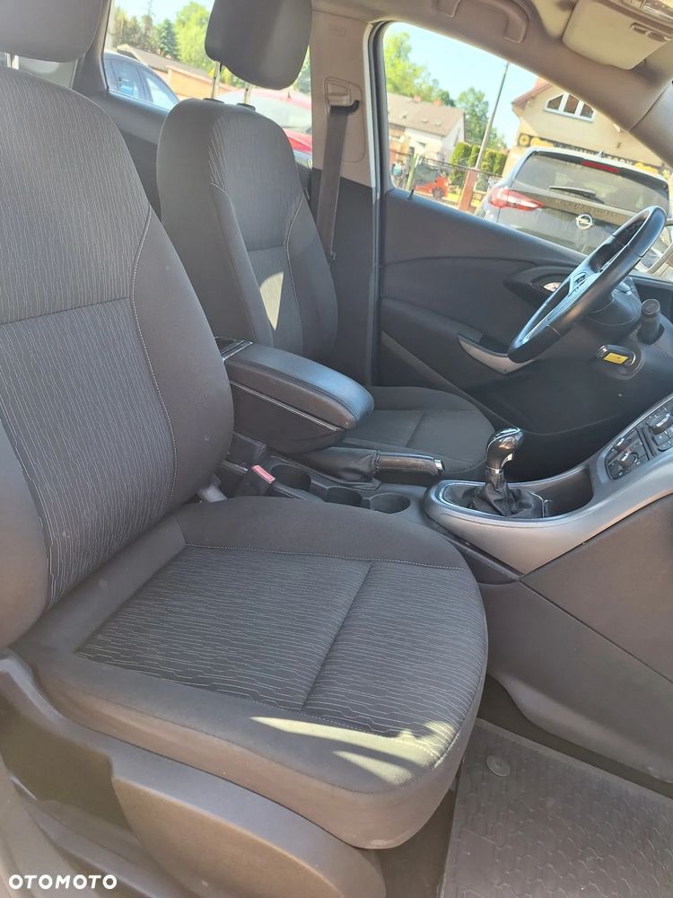 Opel Astra 1.6 Enjoy - 18