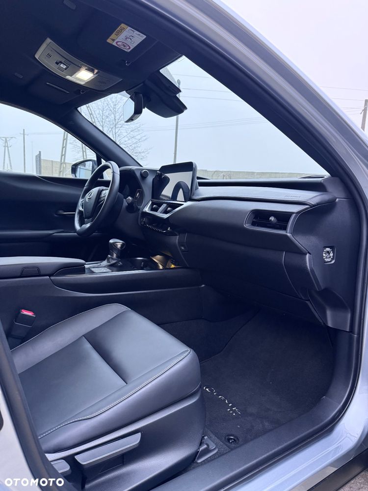 Lexus UX 200 GPF F Sport Design 2WD - 14