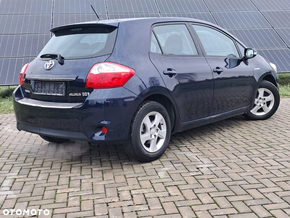 Toyota Auris - 9