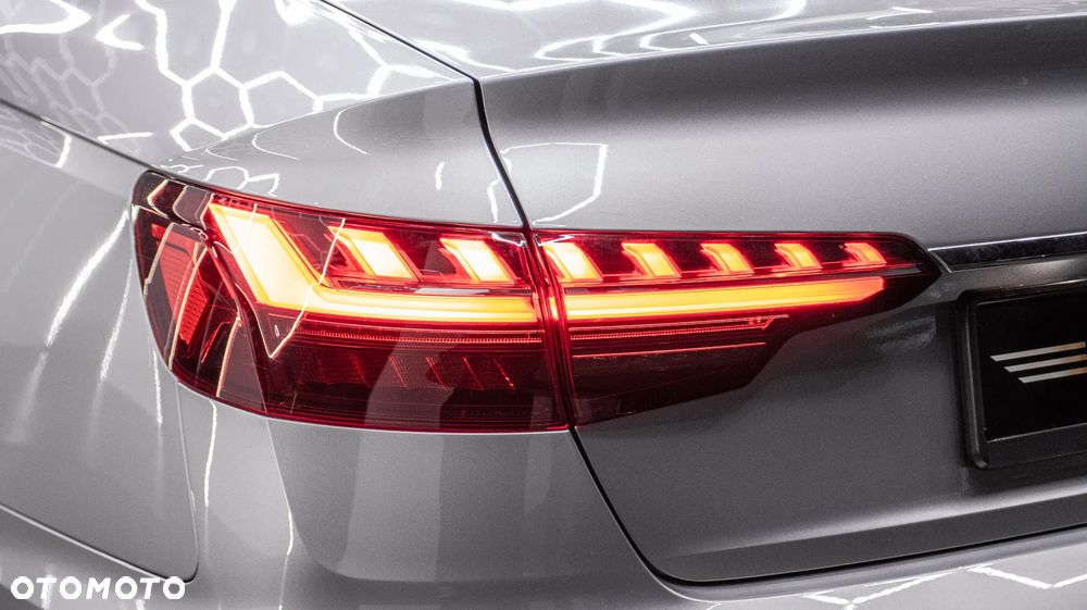 Audi A4 Limousine 40 TDI mHEV S tronic - 12