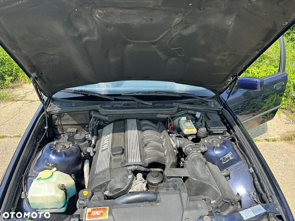 BMW Seria 3 328i - 13