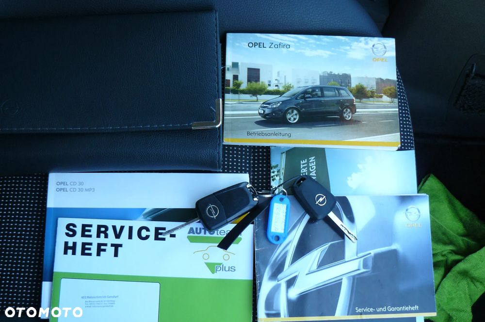 Opel Zafira - 37
