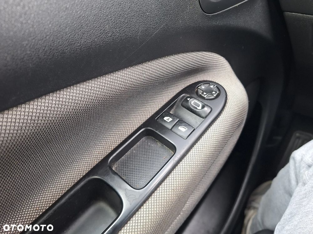 Citroën C3 Picasso VTi 95 Tendance - 17