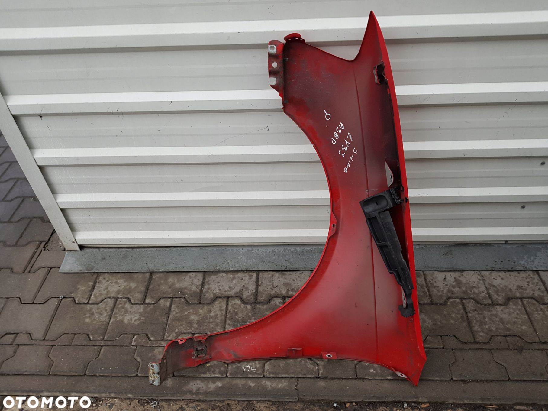 AUDI A3 8P LIFT 08-12r BŁOTNIK PRAWY PRZÓD LY3J - 7