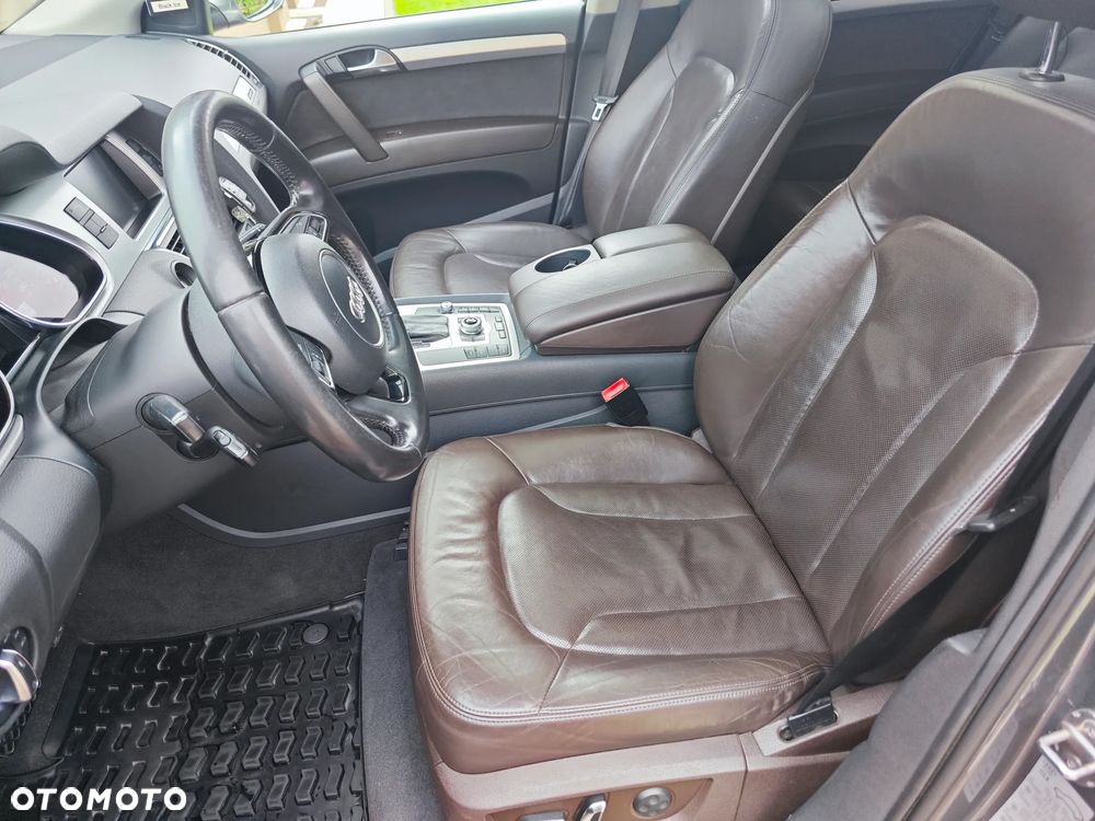 Audi Q7 - 13