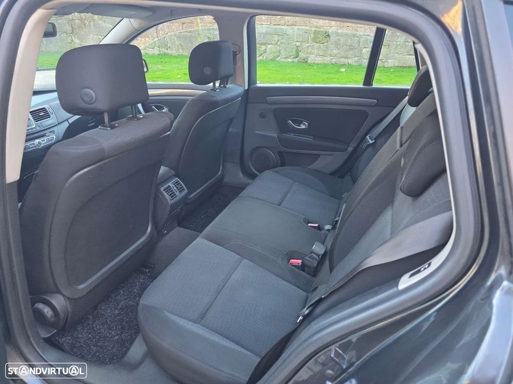 Renault Laguna Break - 8