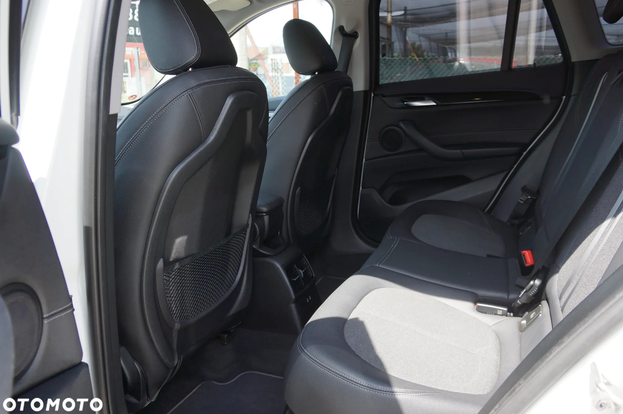 BMW X1 xDrive20d Sport Line - 30