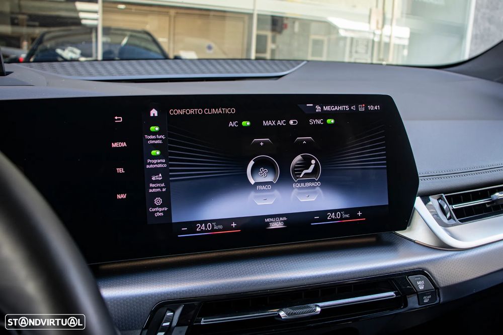 BMW 230xe Active Tourer Pack M - 27