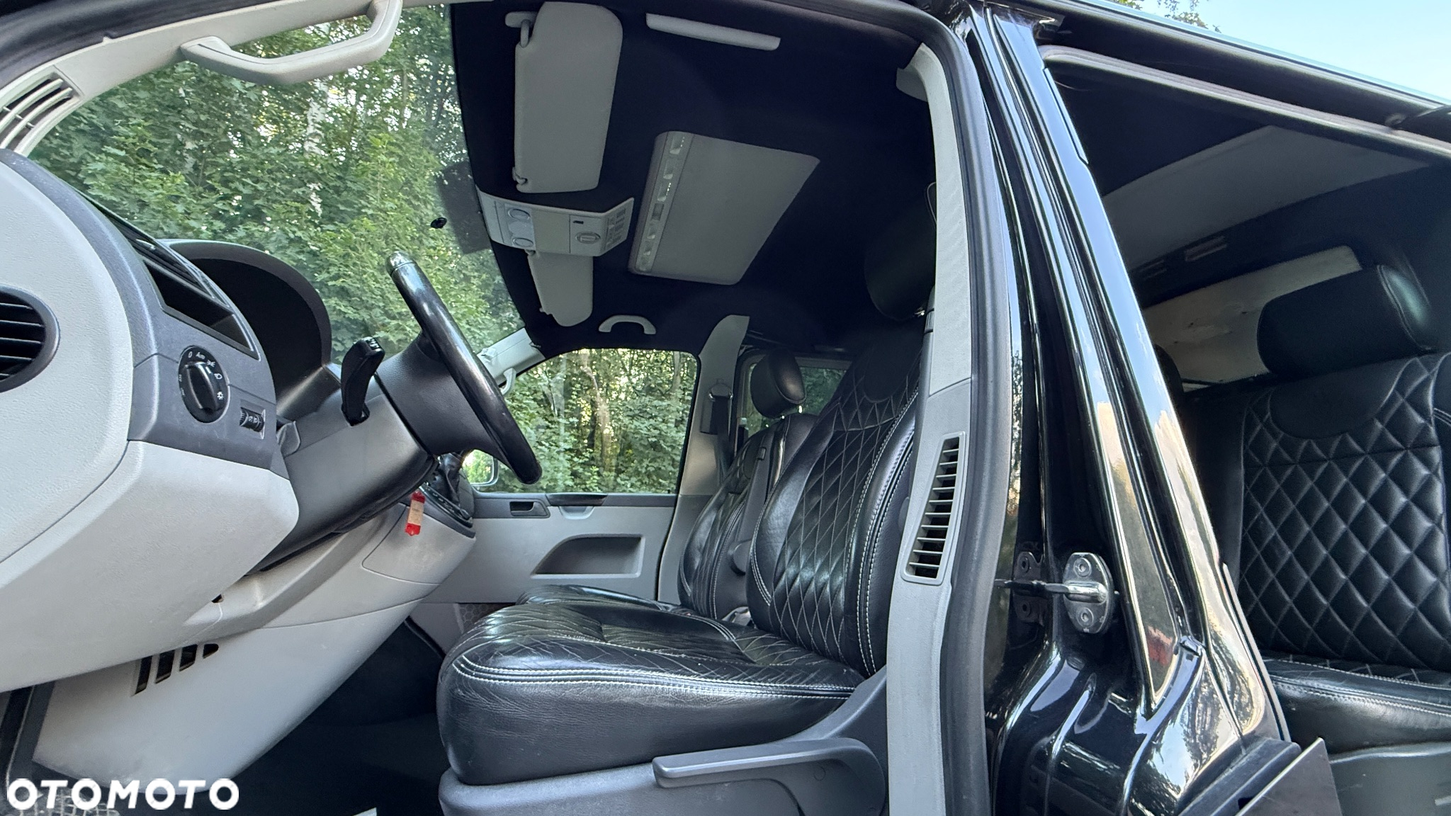 Volkswagen Transporter - 14