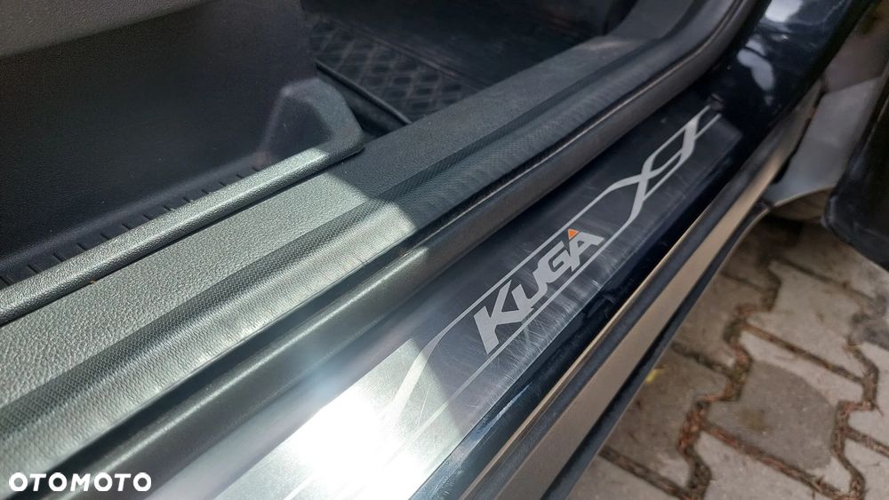 Ford Kuga 2.0 TDCi 4WD Titanium - 13