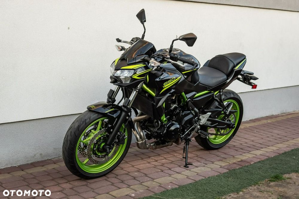 Kawasaki Z 650 - 8