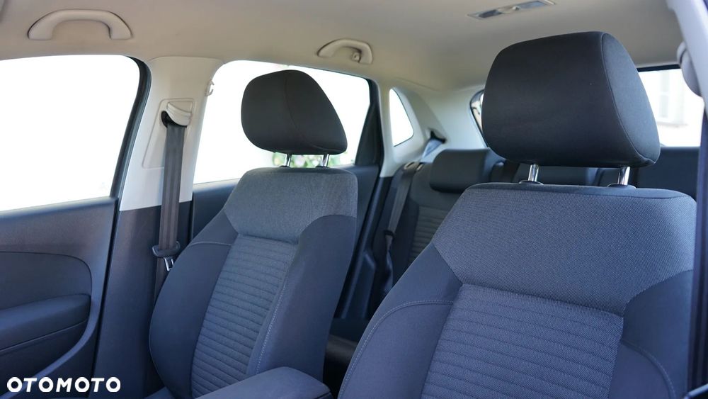Volkswagen Polo 1.4 16V Comfortline - 30