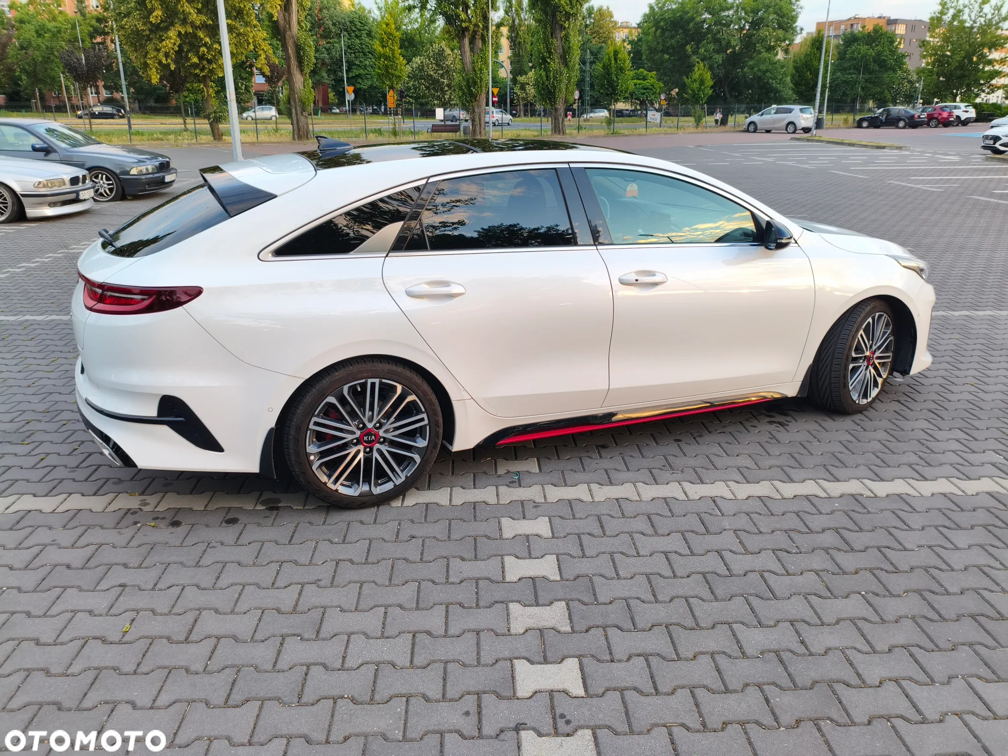 Kia ProCeed 1.6 T-GDI GT DCT - 8