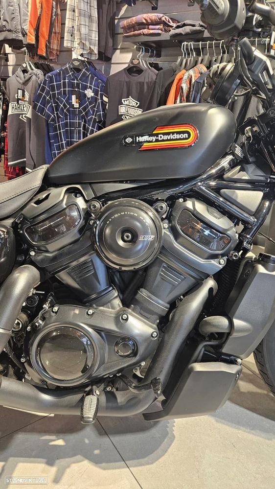 Harley-Davidson Sportster Nightster Special - 13