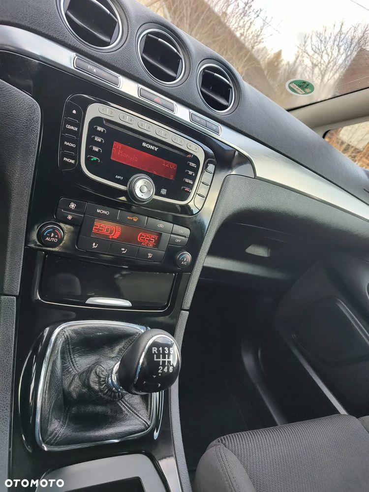 Ford S-Max 2.0 TDCi DPF Titanium - 20