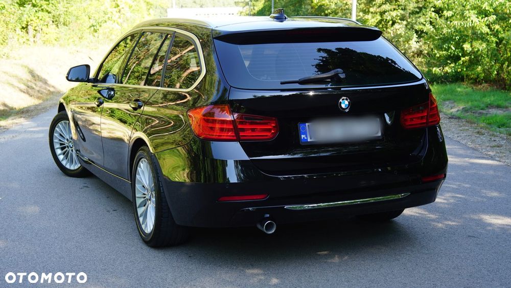 BMW Seria 3 320d Luxury Line - 27