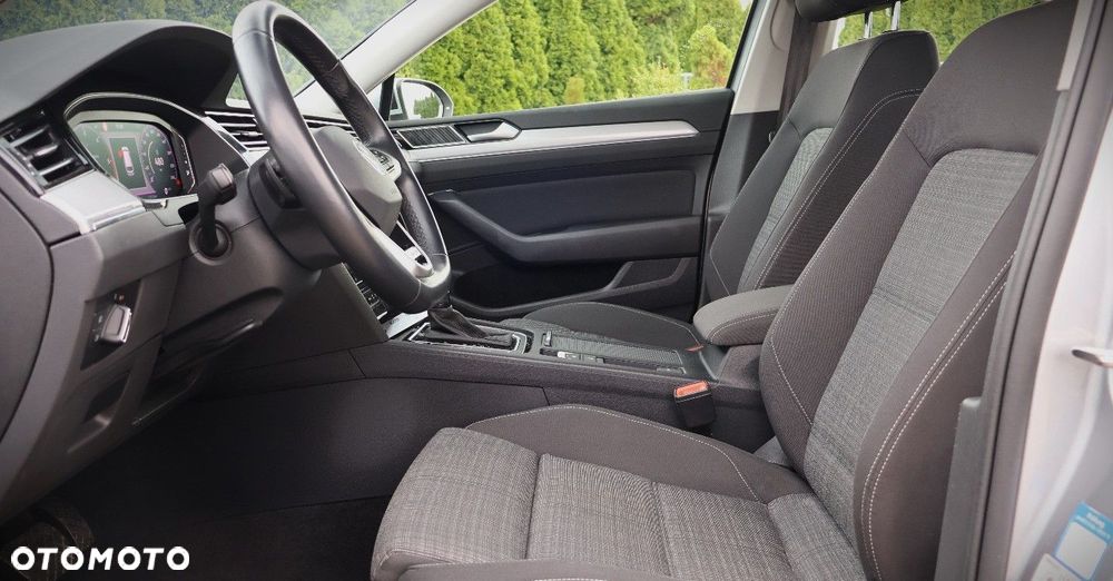 Volkswagen Passat Variant ver-variant-2-0-tdi-scr-dsg-4motion-business - 16