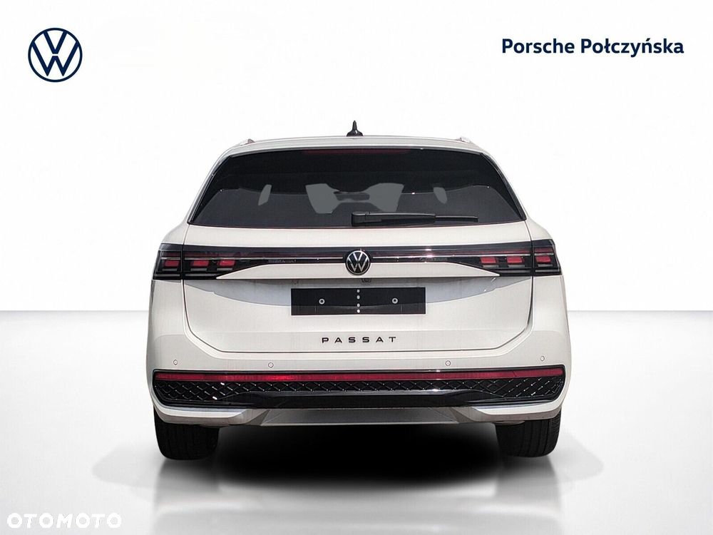 Volkswagen Passat Variant 2.0 TSI R-Line Plus DSG - 4