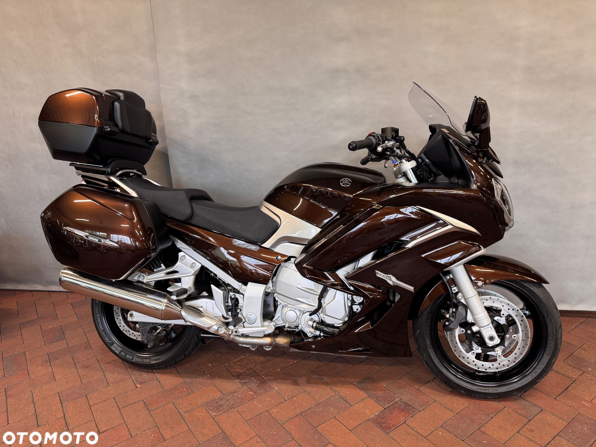 Yamaha FJR - 1