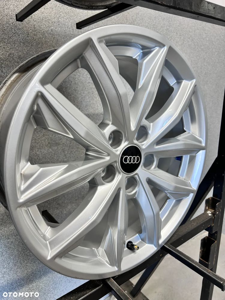 4 FELGI ALU. AUDI Q5 80A 17'' E7.0J  ET34 - 12