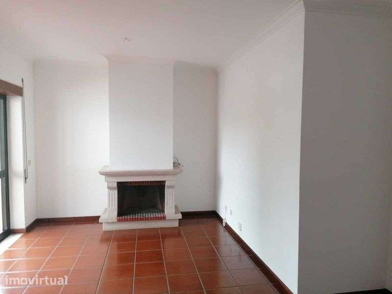 Arrendamento apartamento T2 em Coimbra - Grande imagem: 2/10