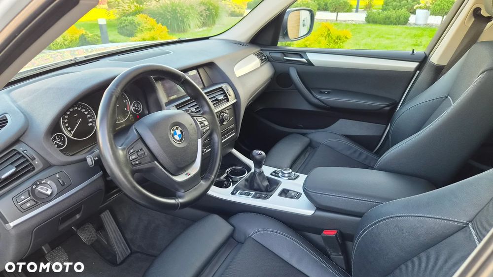 BMW X3 xDrive20d - 8