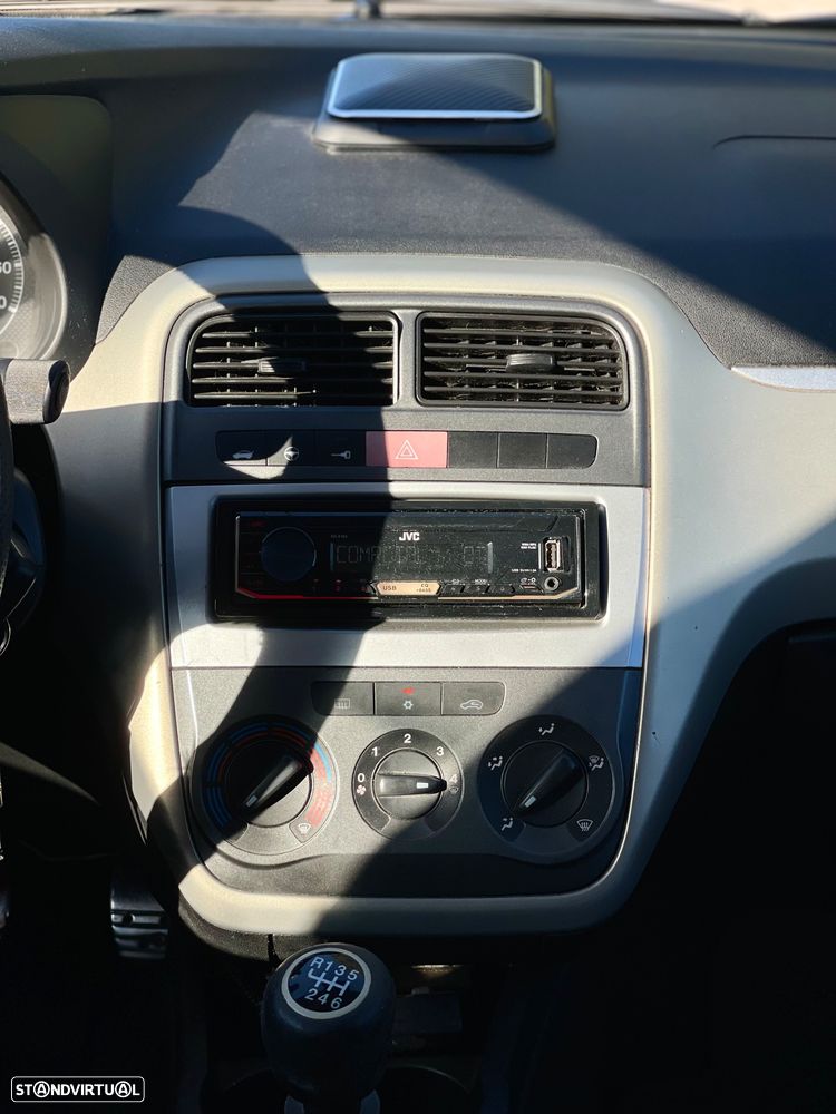 Fiat Punto 70 JTD Multijet Sound - 16