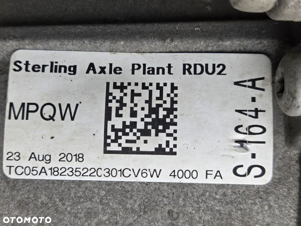 MOST TYL DYFER  TYLNY  CV6W-4B025-DF FORD KUGA II MK2 - 7