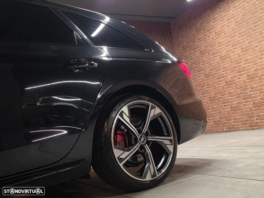 Audi A4 Avant 35 TDI S line S tronic - 3