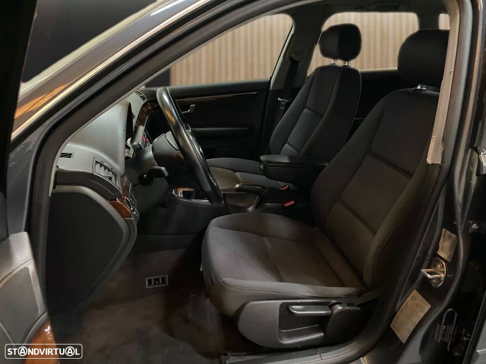 Audi A4 Avant 1.9 TDI m6 - 8