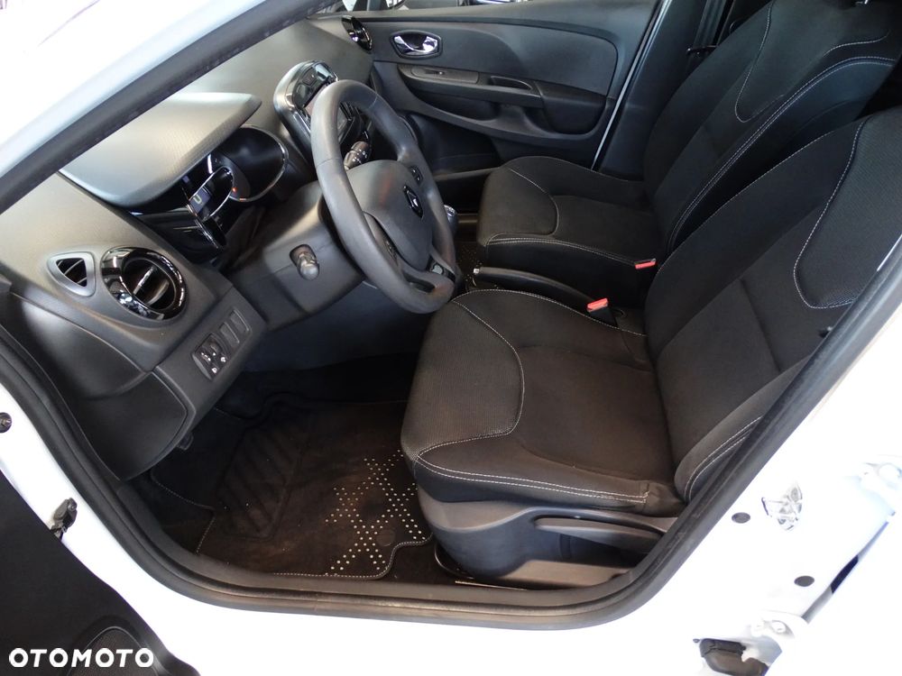 Renault Clio 1.2 16V Intens - 25