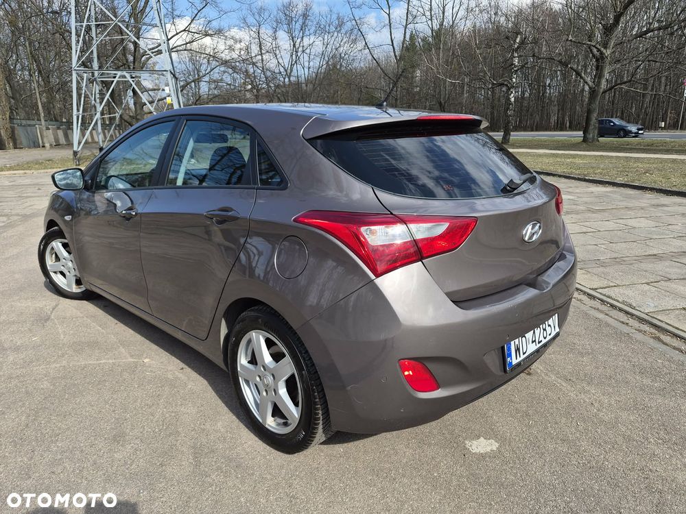 Hyundai i30 1.4 Trend - 4