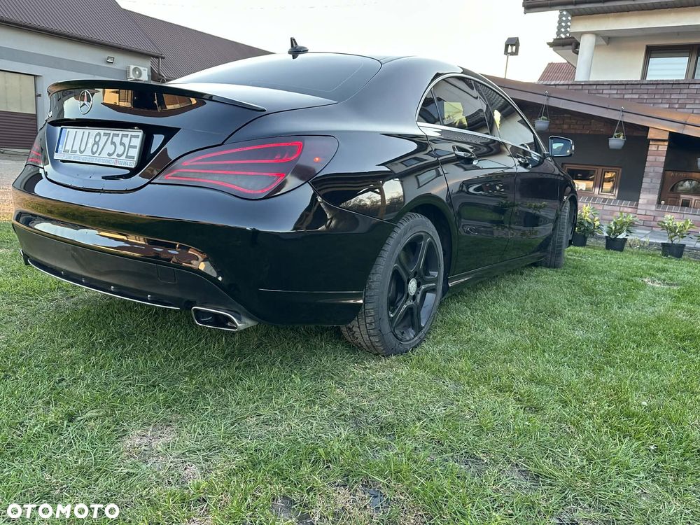 Mercedes-Benz CLA 250 7G-DCT - 4