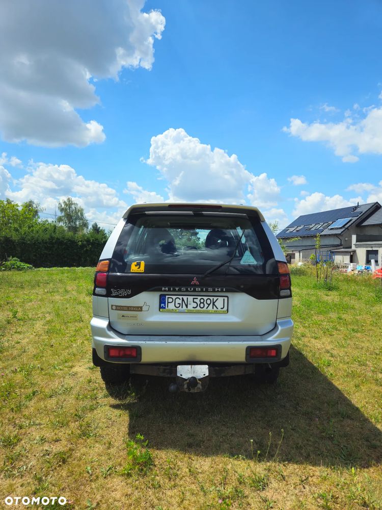 Mitsubishi Pajero Sport - 6