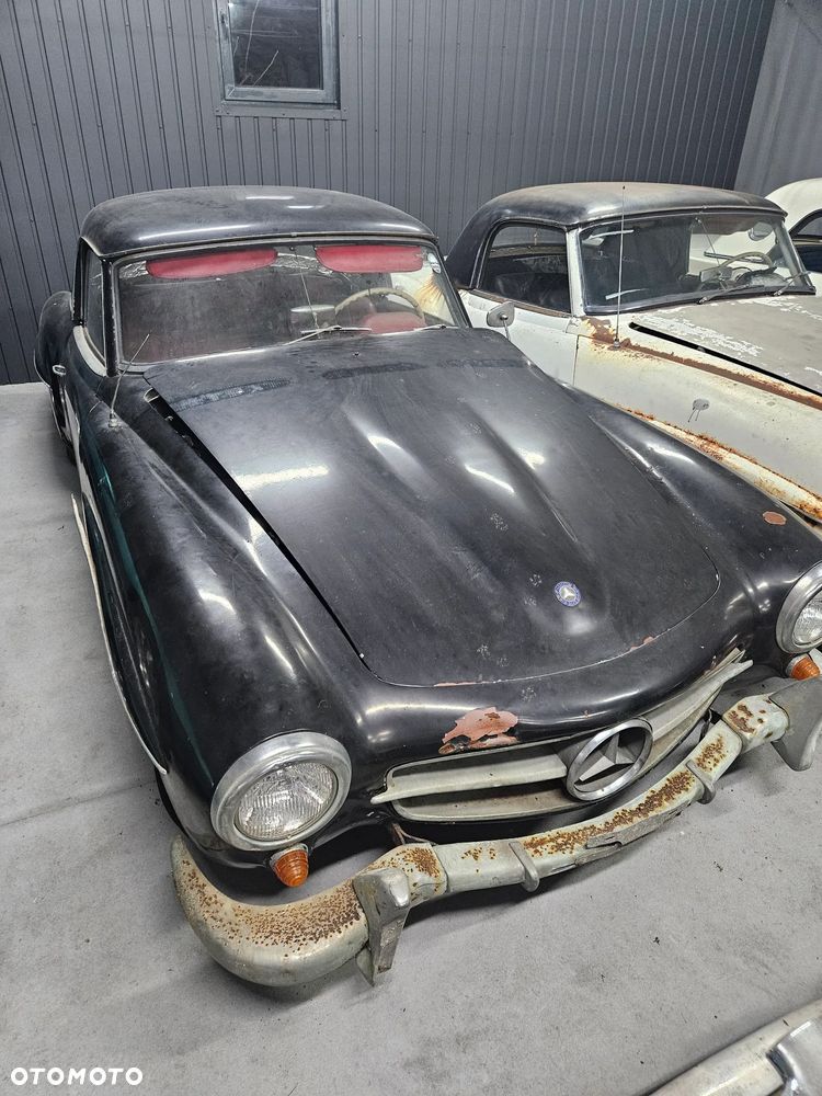 Mercedes-Benz SL - 1