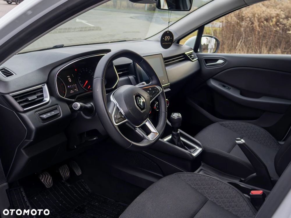Renault Clio BLUE dCi 85 BUSINESS EDITION - 13