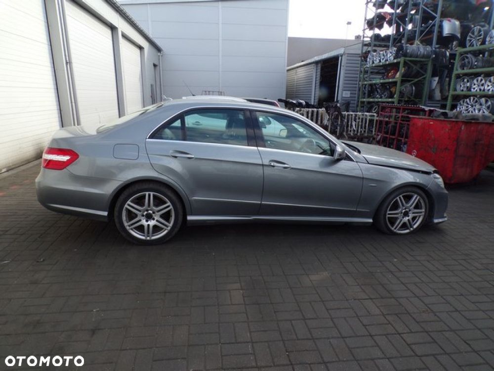 Części - Mercedes E-klasa W212 2.2 CDI 204 KM SEDAN 11R - 3