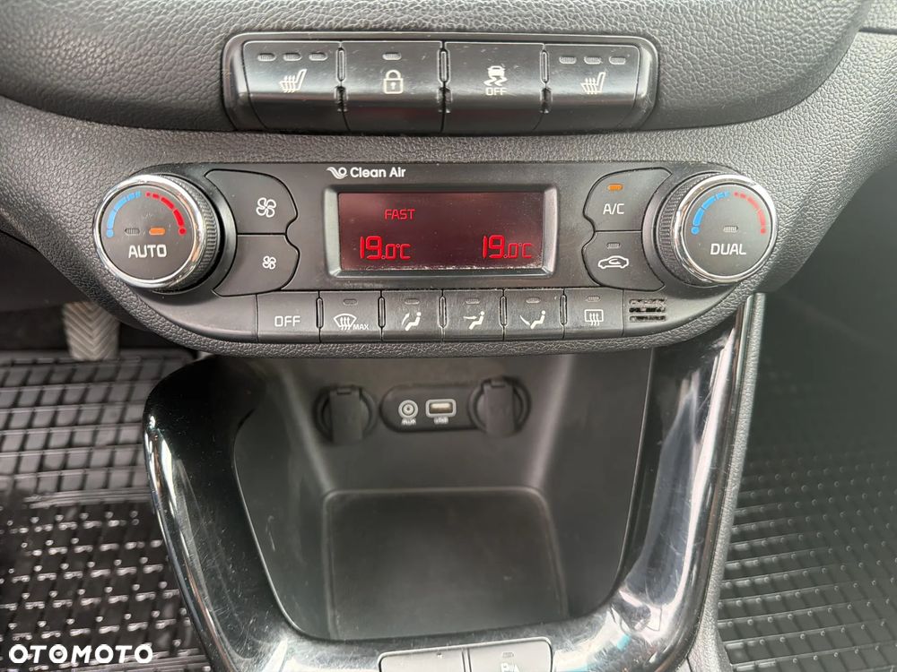 Kia Ceed 1.6 GDI L Business Line - 21