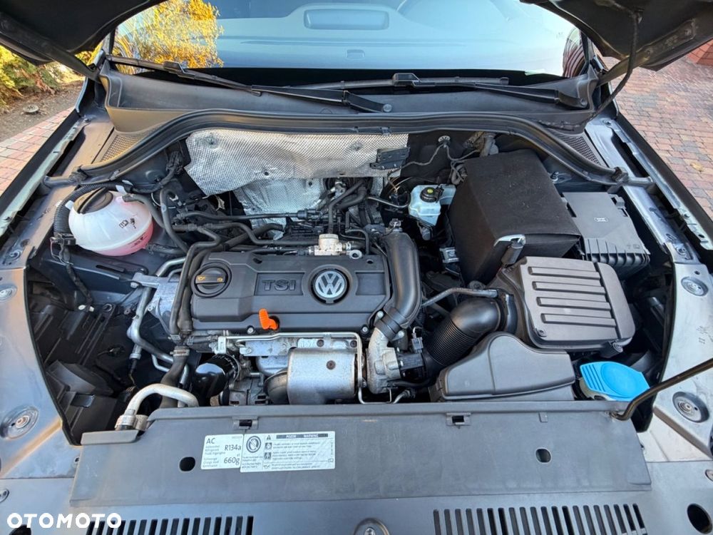 Volkswagen Tiguan - 24
