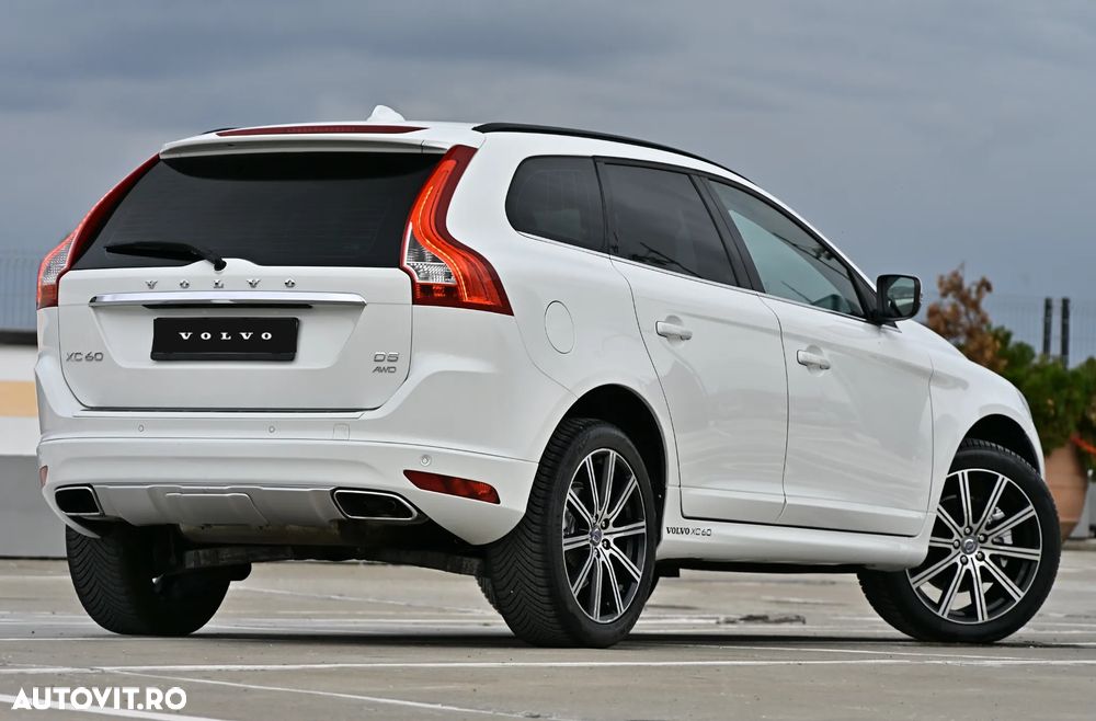 Volvo XC 60 D5 AWD Aut. Summum - 12