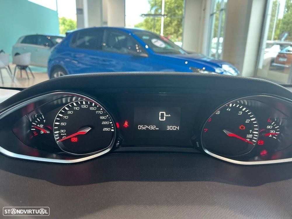 Peugeot 308 SW 1.2 PureTech Allure - 15