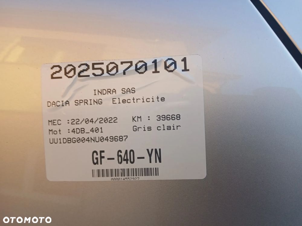 Dacia Spring 27.4kWh Essential - 9