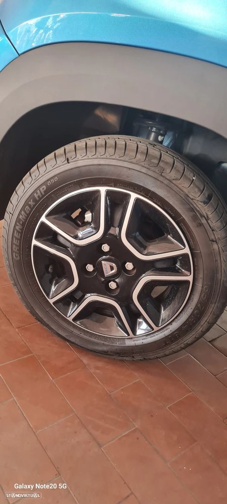 Dacia Spring ESSENTIAL - 12