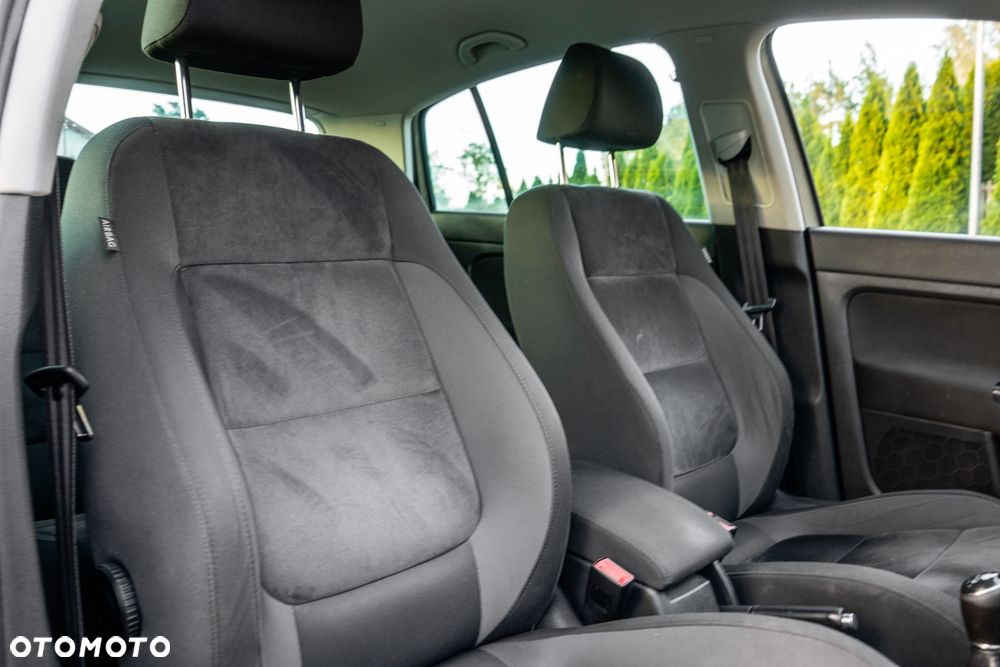 Volkswagen Golf Plus 1.4 TSI Comfortline - 27