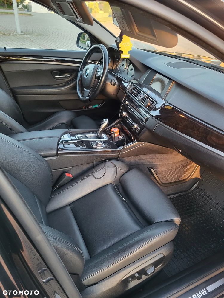 BMW Seria 5 520d - 8