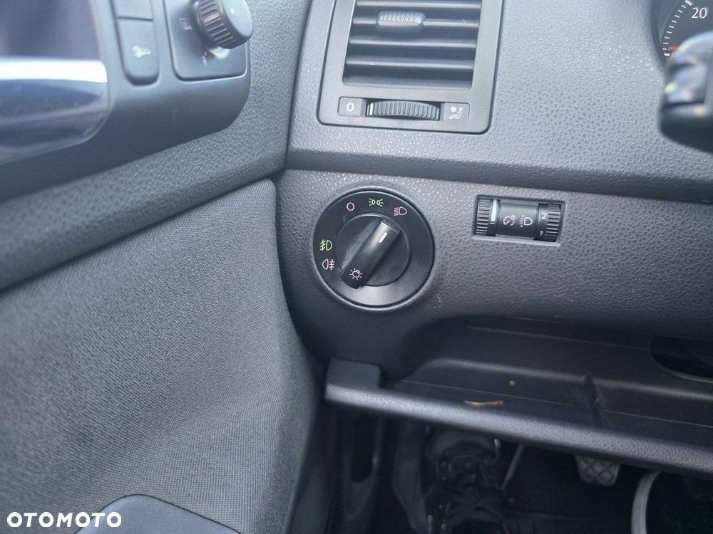 Volkswagen Polo 1.4 Goal - 12