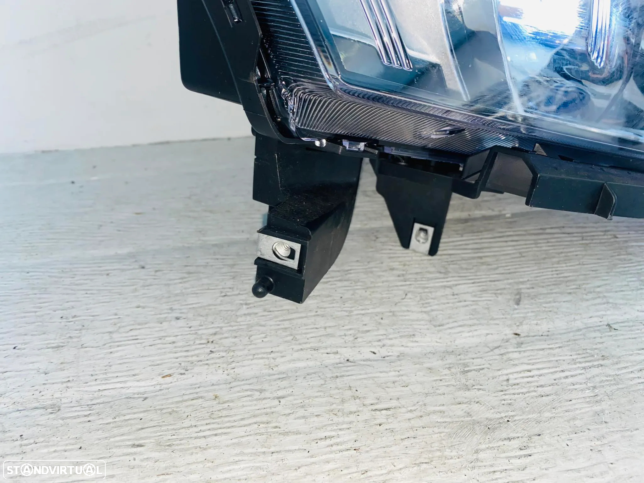 Farol Direito Chevrolet Cruze - 2009 / 2023 - 4