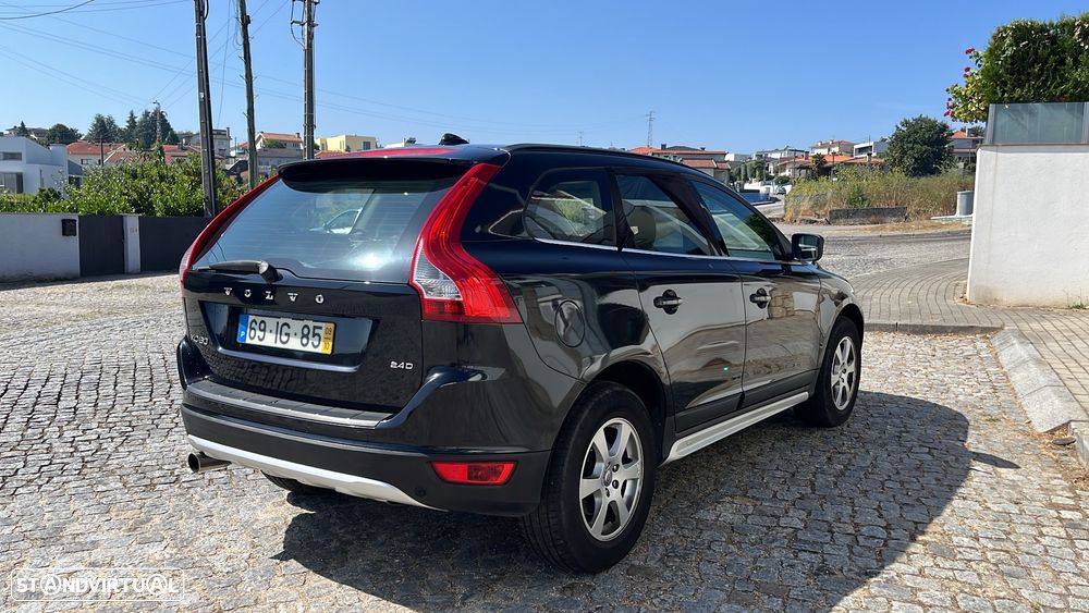 Volvo XC 60 2.4 D Geartronic - 6